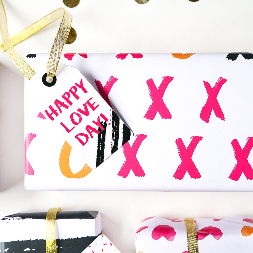 Free Printable Valentine's Wrapping Paper » Lovely Indeed